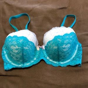 Victoria’s Secret dream angels demi bra